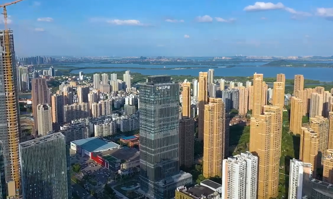 长江产业投资集团有限公司整体搬迁至长江产业大厦